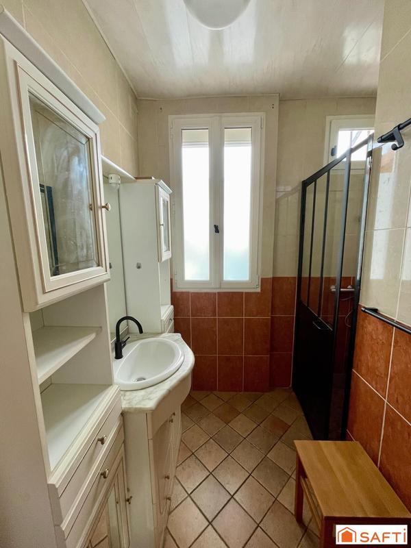 Maison - 90 m² - 5 pièces