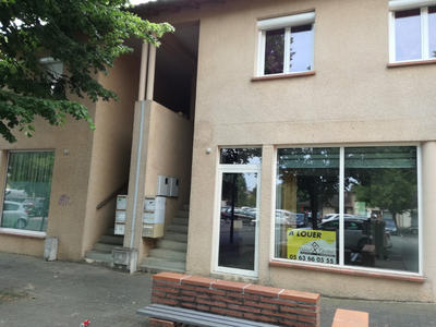 Local commercial - 57 m² - 2 pièces