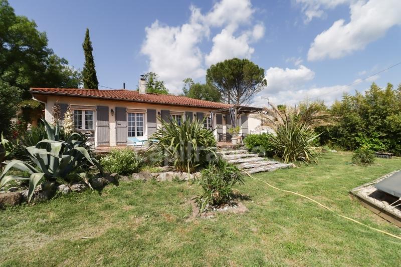 Maison - 126 m² - 7 pièces