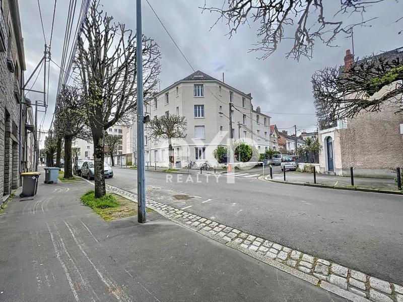 Appartement - 111 m² - 4 pièces