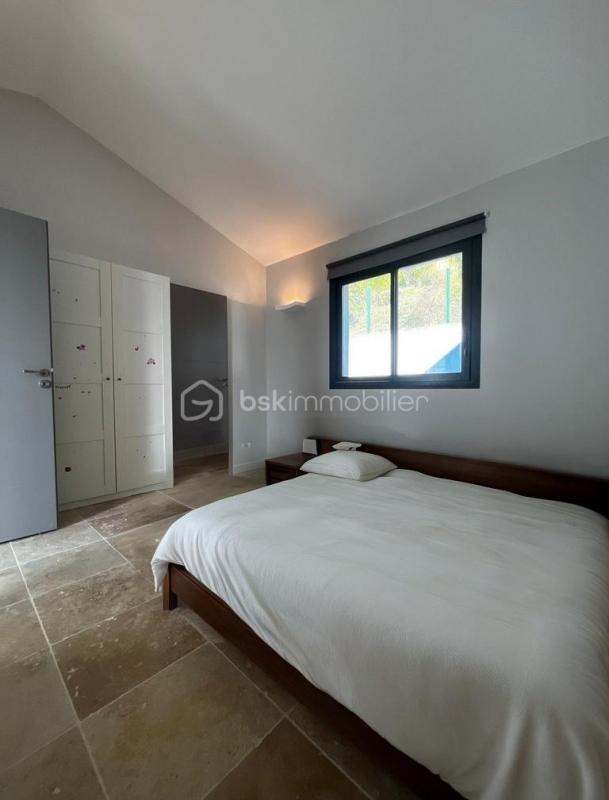 Maison - 168 m² - 6 pièces