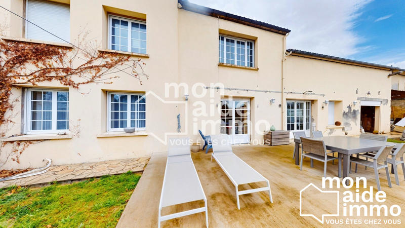 Maison - 130 m² - 6 pièces