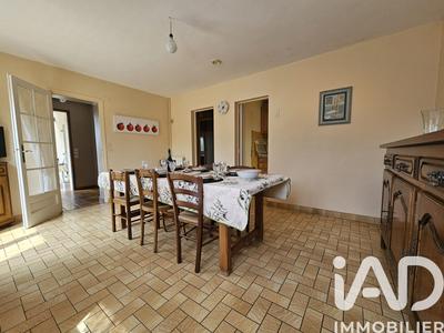 Maison - 130 m² - 6 pièces