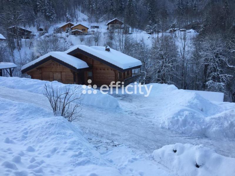 Châlet - 168 m² - 10 pièces