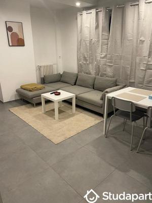 Appartement - 60 m² - 4 pièces