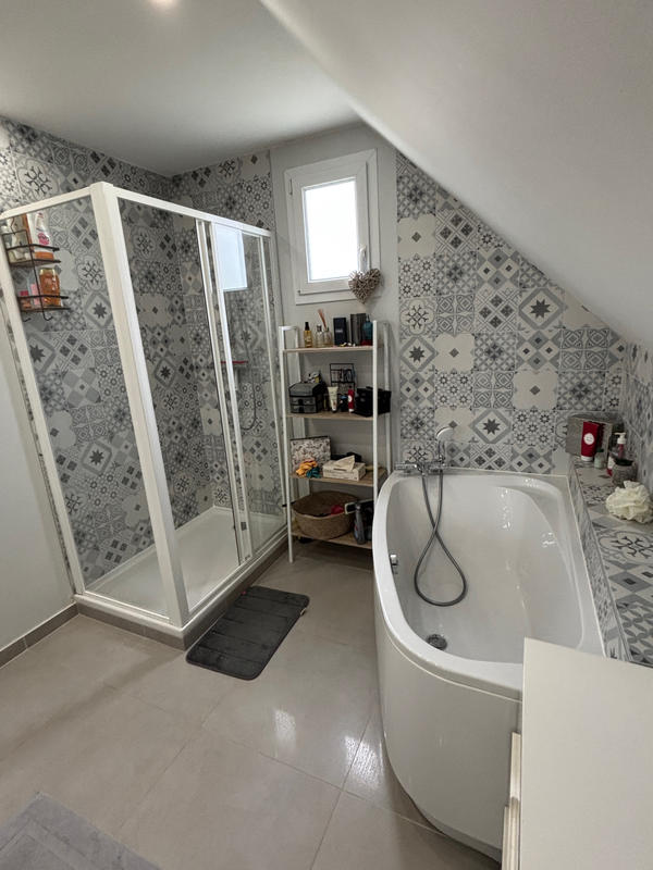 Villa - 143 m² - 6 pièces