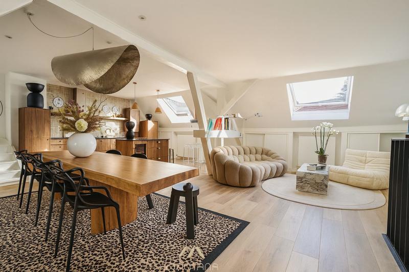 Duplex - 137 m² - 2 pièces