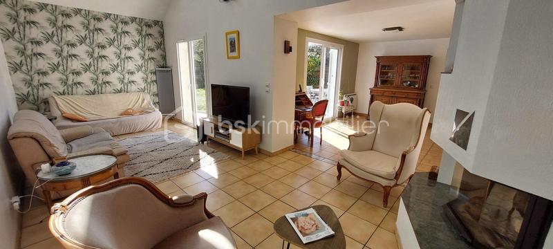 Maison - 131 m² - 6 pièces