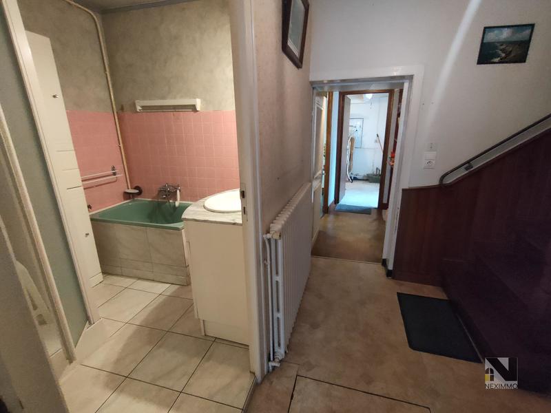 Maison - 120 m² - 8 pièces