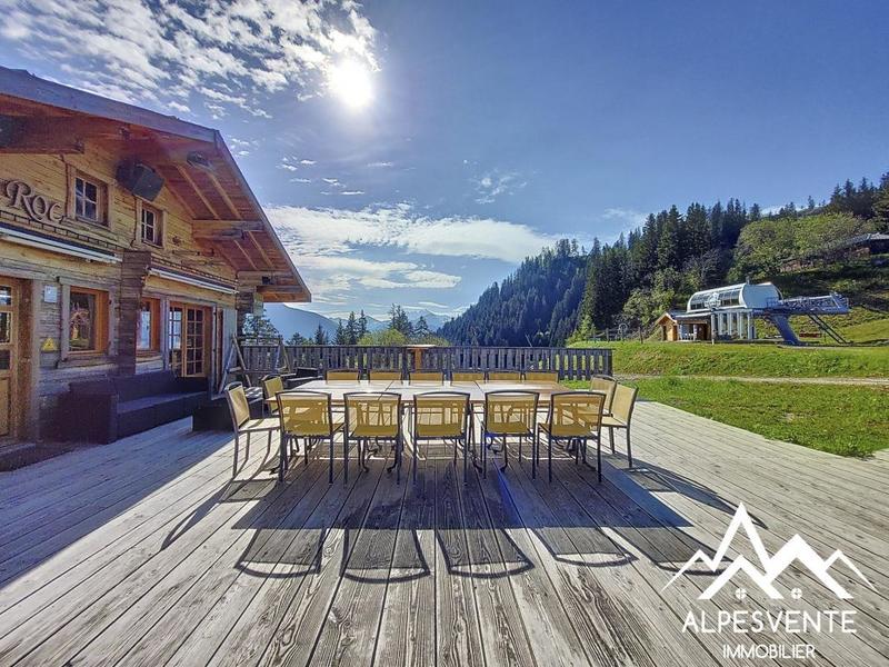 Châlet - 179 m² - 8 pièces