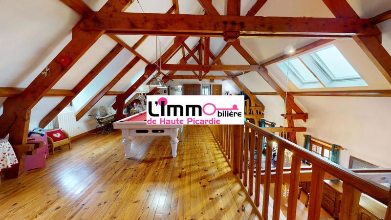 Pavillon - 265 m² - 8 pièces