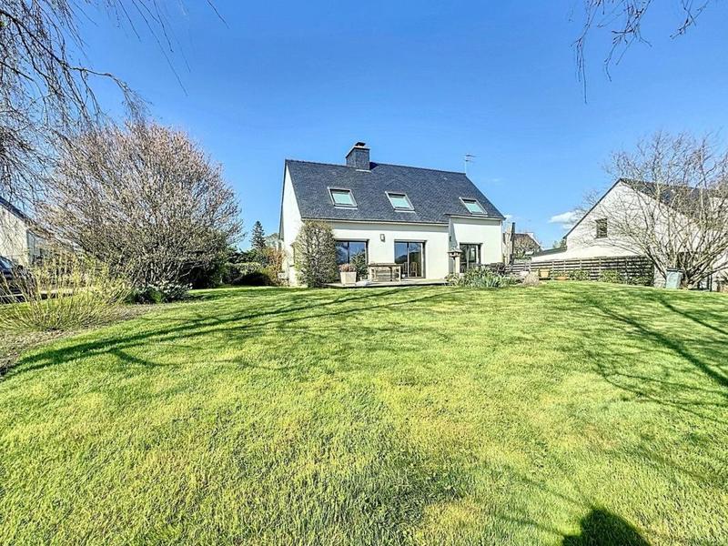 Maison - 148 m² - 7 pièces