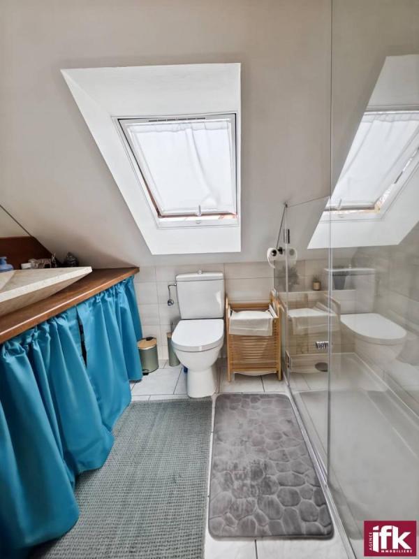 Maison - 207 m² - 6 pièces