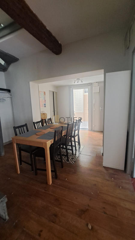 Appartement - 85 m² - 4 pièces