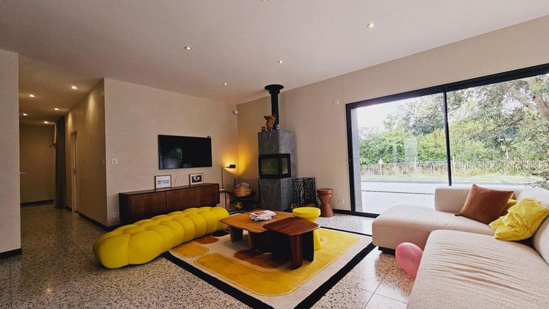 Maison - 163 m² - 5 pièces