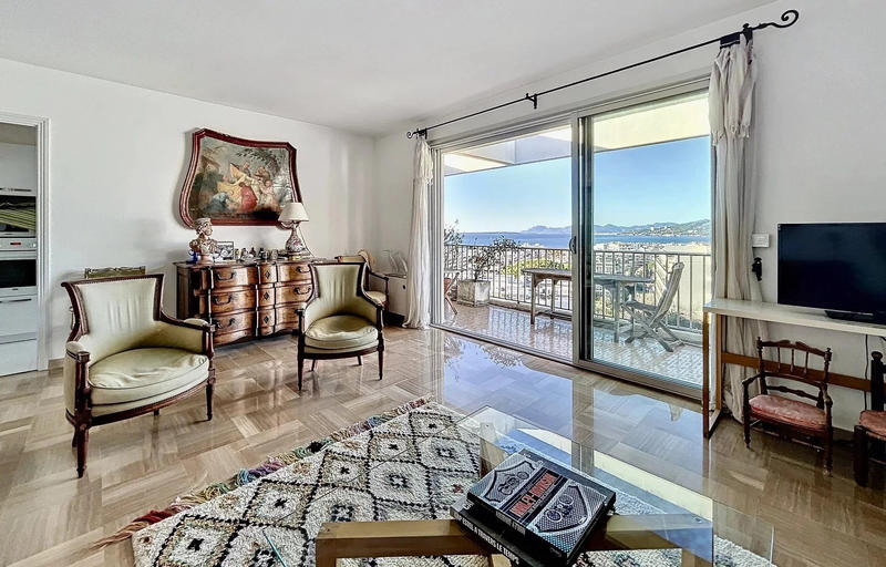 Appartement - 127 m² - 4 pièces