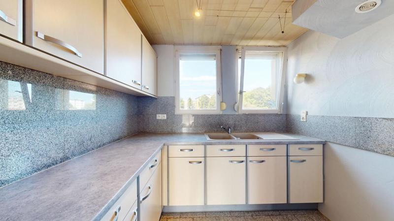 Appartement - 65 m² - 4 pièces