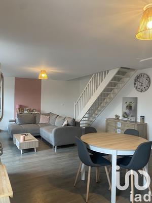 Maison - 77 m² - 4 pièces