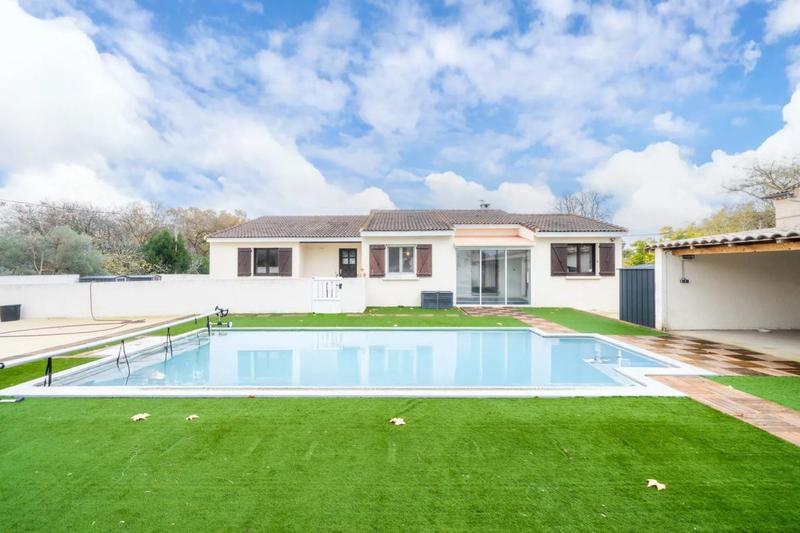 Villa - 145 m² - 6 pièces