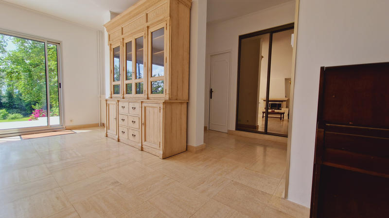 Maison - 175 m² - 7 pièces