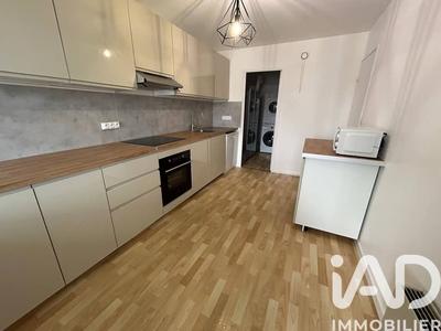 Appartement - 107 m² - 6 pièces
