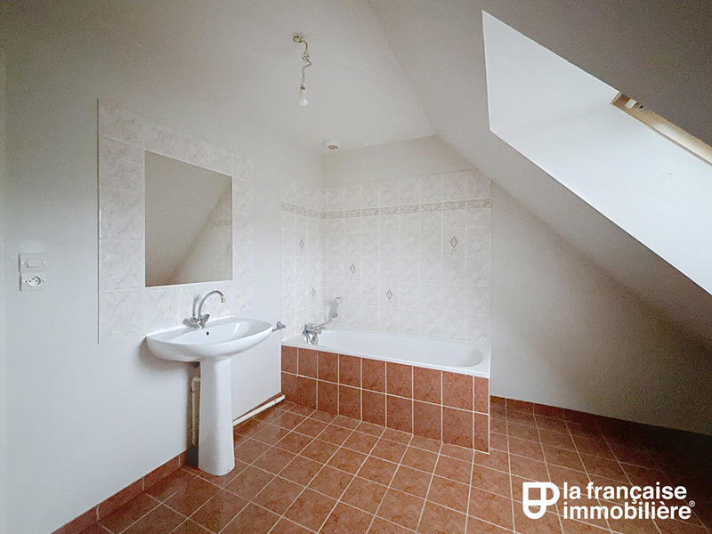 Maison - 97 m² - 5 pièces