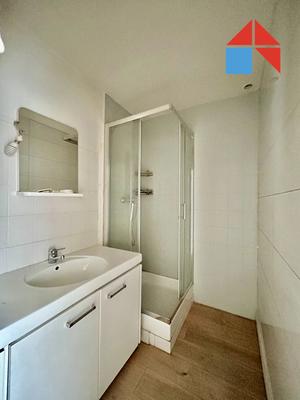 Immeuble - 120 m² - 6 pièces