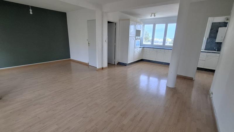 Appartement - 79 m² - 5 pièces