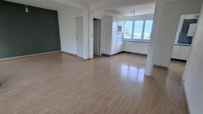Appartement - 79 m² - 5 pièces