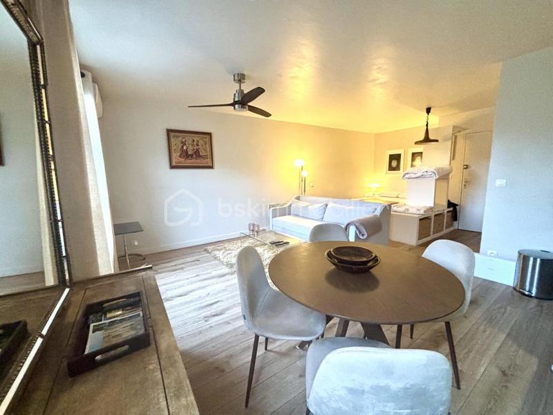 Studio - 33 m² - 1 pièce