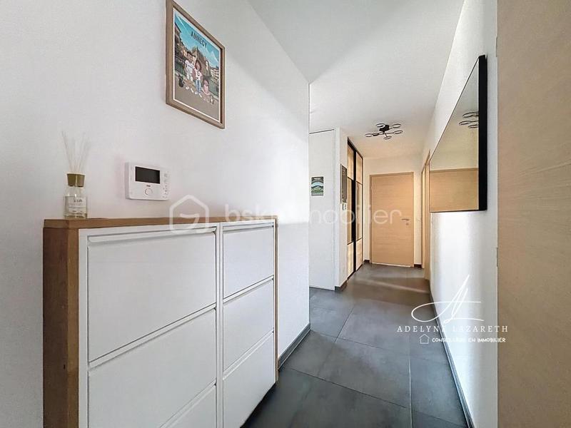 Appartement - 90 m² - 5 pièces