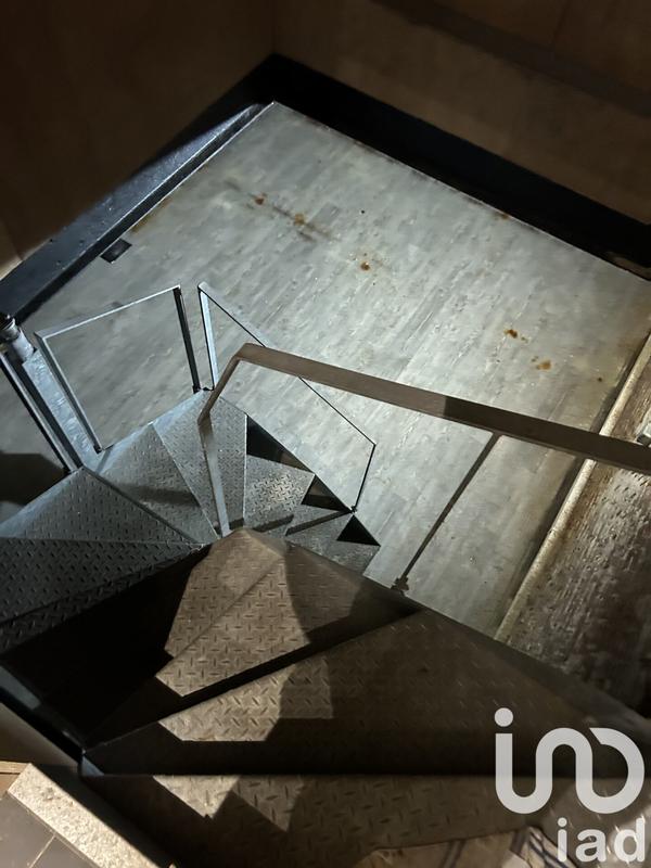 Maison - 240 m² - 1 pièce