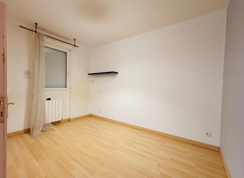 Maison - 99 m² - 5 pièces