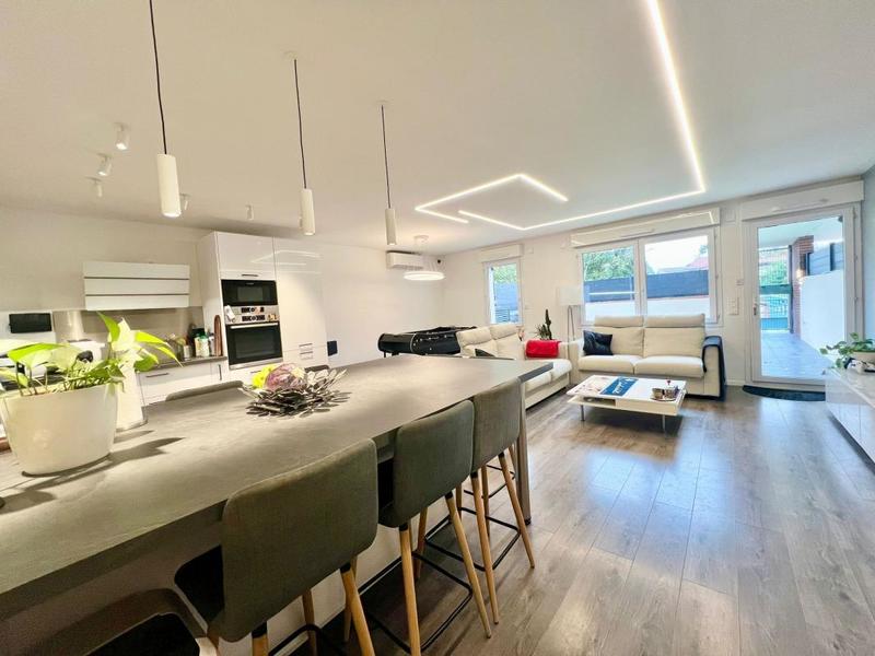 Duplex - 104 m² - 5 pièces