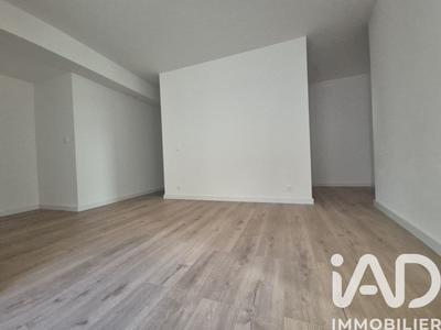 Loft - 139 m² - 5 pièces