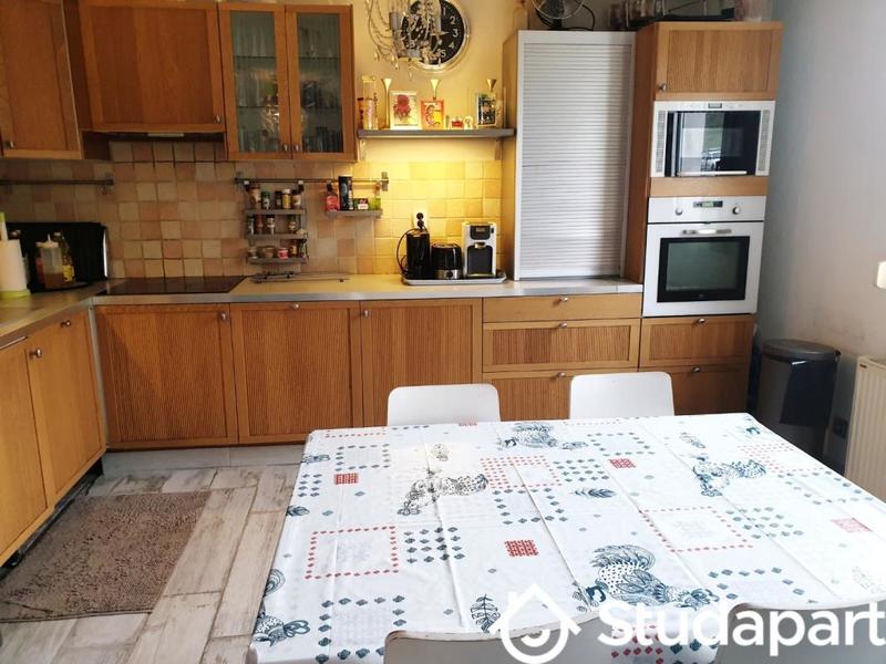 Chambre - 8 m² - 1 pièce