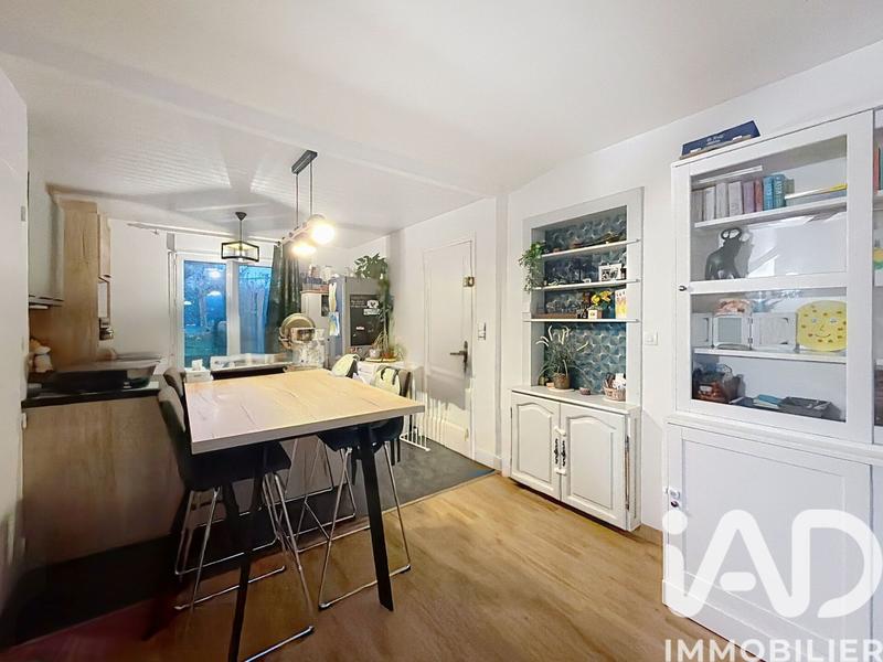 Maison - 98 m² - 5 pièces