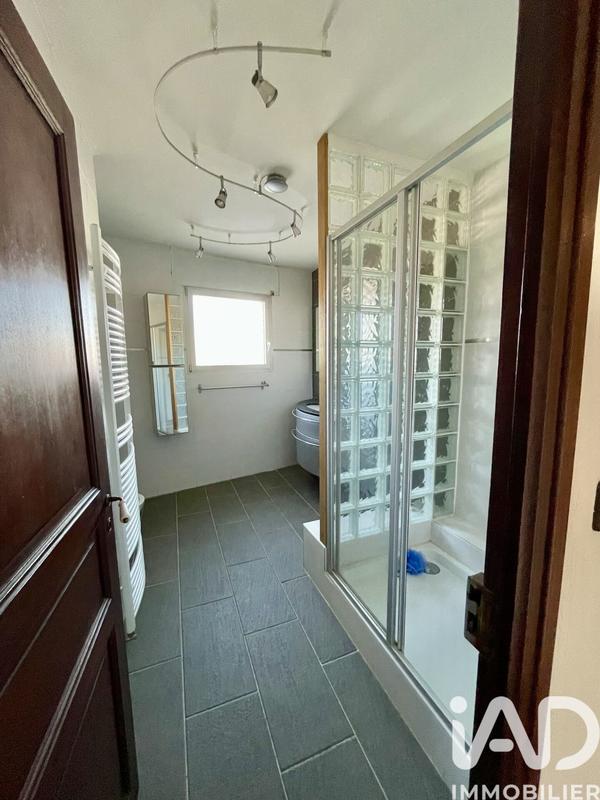 Maison - 310 m² - 10 pièces