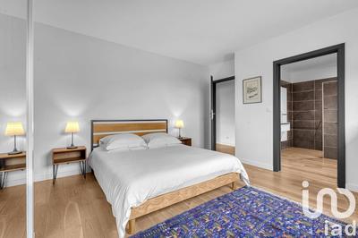 Maison - 253 m² - 6 pièces