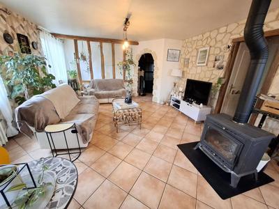 Maison - 97 m² - 3 pièces