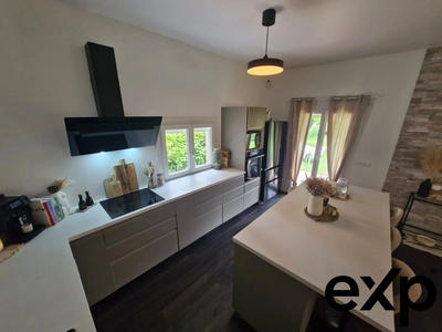 Maison - 74 m² - 4 pièces