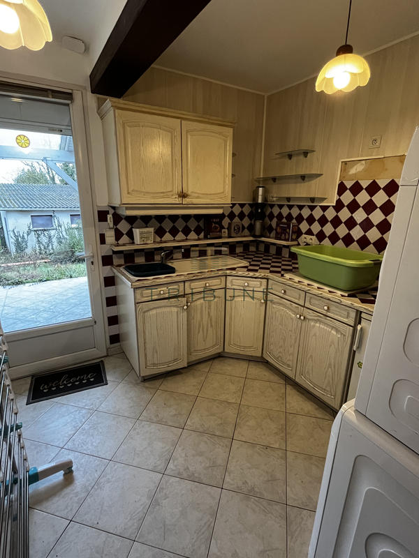 Maison - 144 m² - 9 pièces