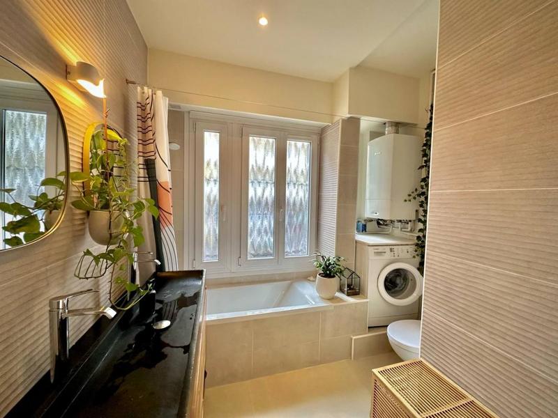 Appartement - 101 m² - 4 pièces