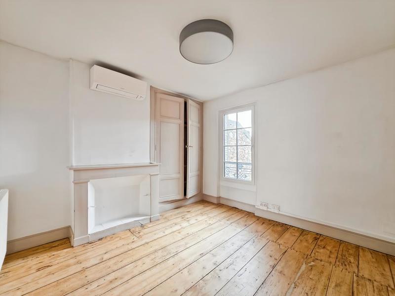 Maison - 140 m² - 7 pièces