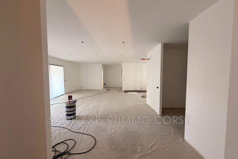 Villa - 160 m² - 4 pièces