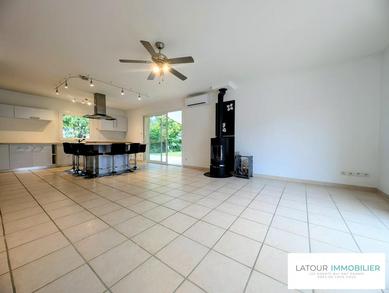 Maison - 101 m² - 5 pièces