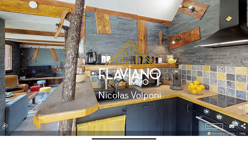 Maison - 130 m² - 6 pièces