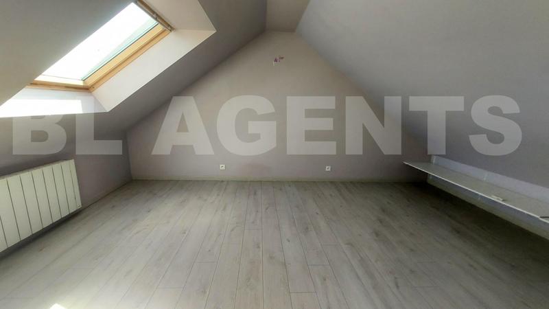 Maison traditionnelle - 116 m² - 7 pièces