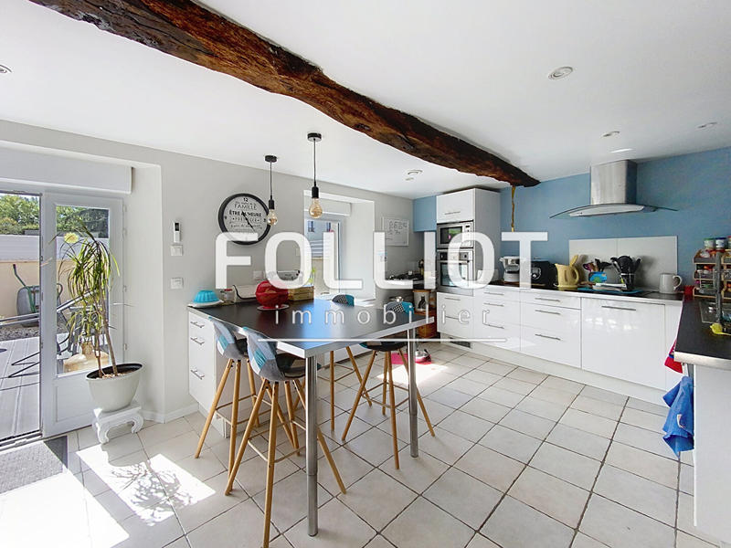 Maison - 120 m² - 6 pièces