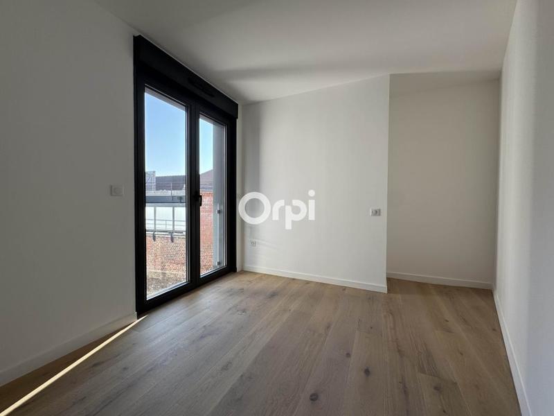 Loft - 123 m² - 4 pièces